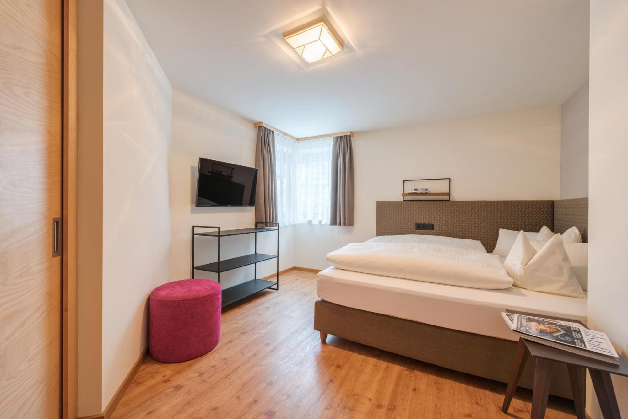 Hotel Montana Sankt Anton am Arlberg Room photo